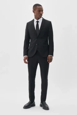 Matinique Jonathan Blazer New