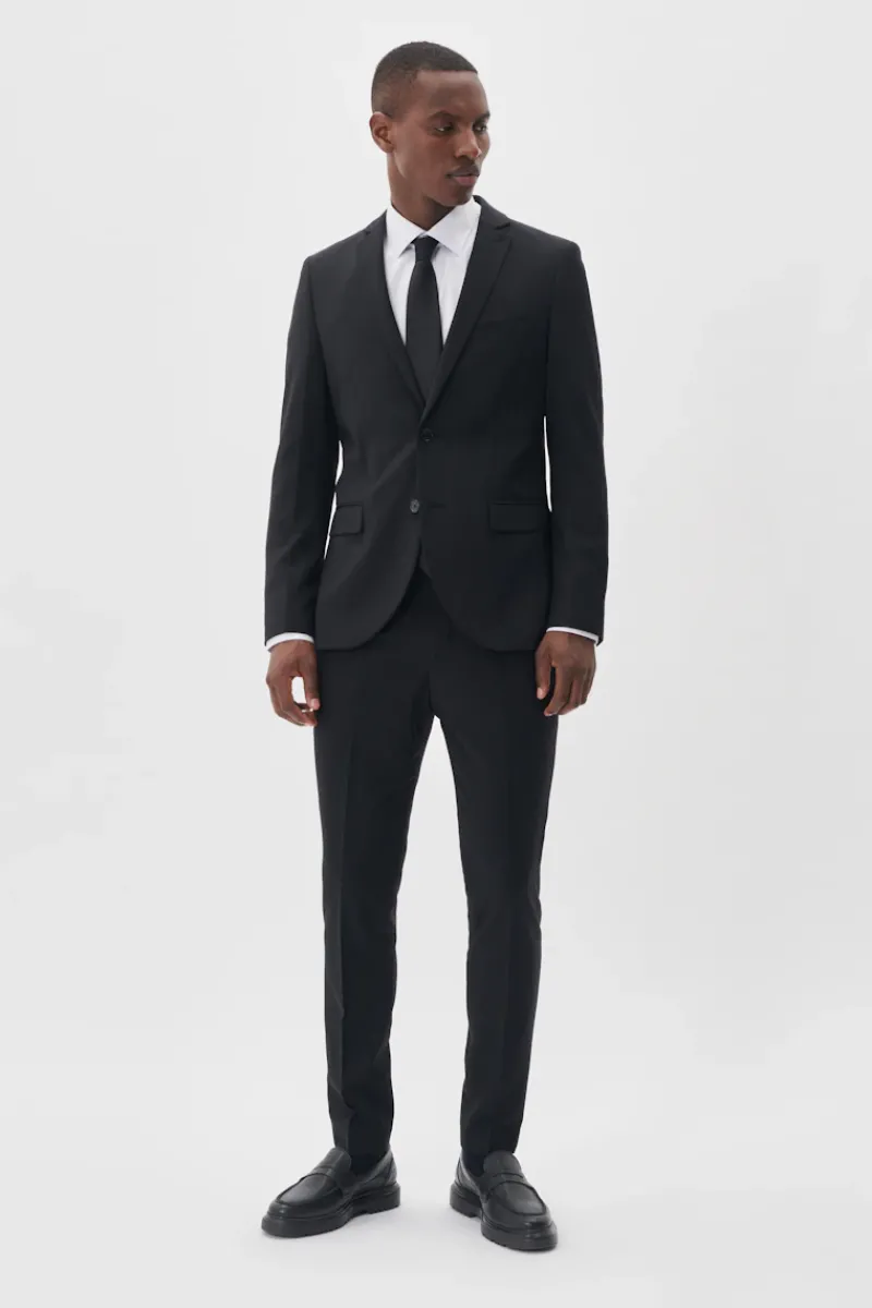 Matinique Jonathan Blazer New