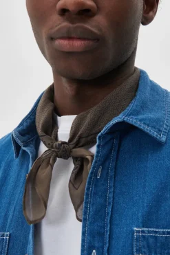 Matinique MAbandana Scarf Hot